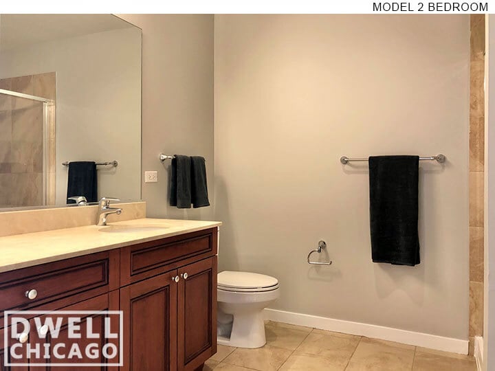 Building Photo - 720 S Clark St