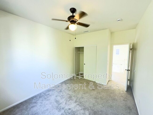 Building Photo - 6076 Paseo Carreta