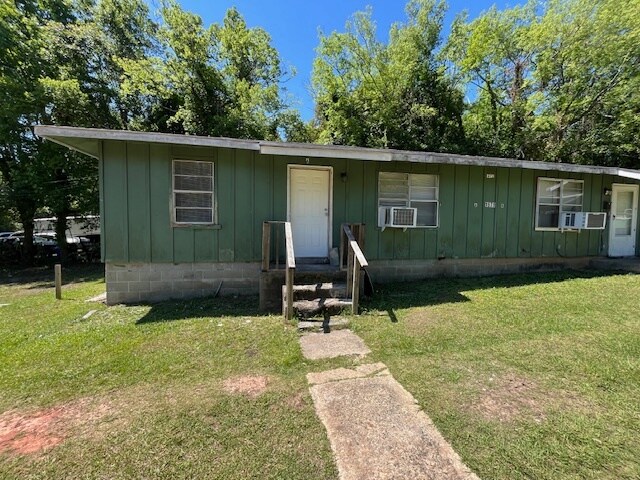 Building Photo - 1671 Madden Ave