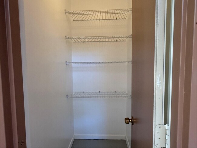 Building Photo - 10790 NW 14th St