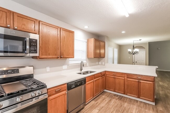 Building Photo - 10518 Southway Bend Ln