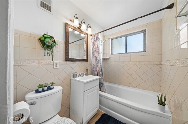 Building Photo - 15208 Flynn St