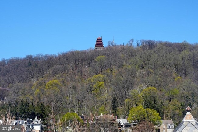 Building Photo - 1614 Cotton St