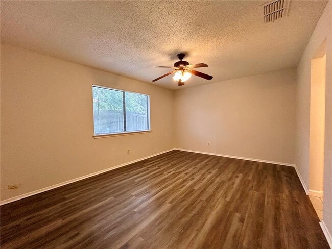 Building Photo - 1709 Morning Quail Dr