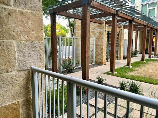 Building Photo - 1600 Barton Springs Rd