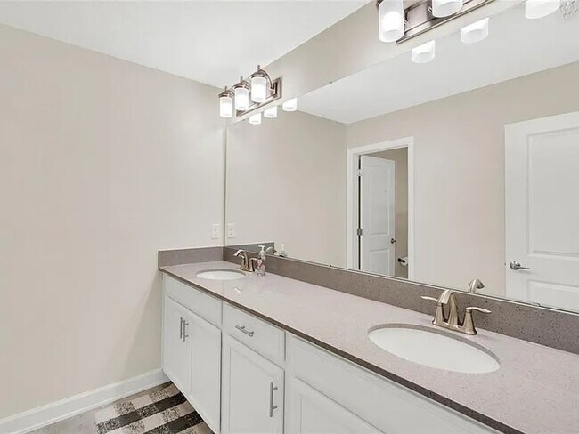 Building Photo - 11932 Satire St