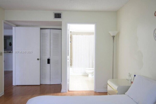 Building Photo - 8316 NW 24th St