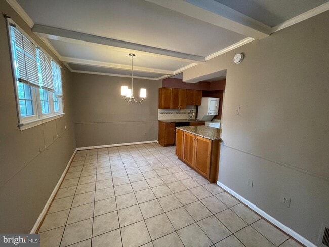 Building Photo - 14402 Cool Oak Ln