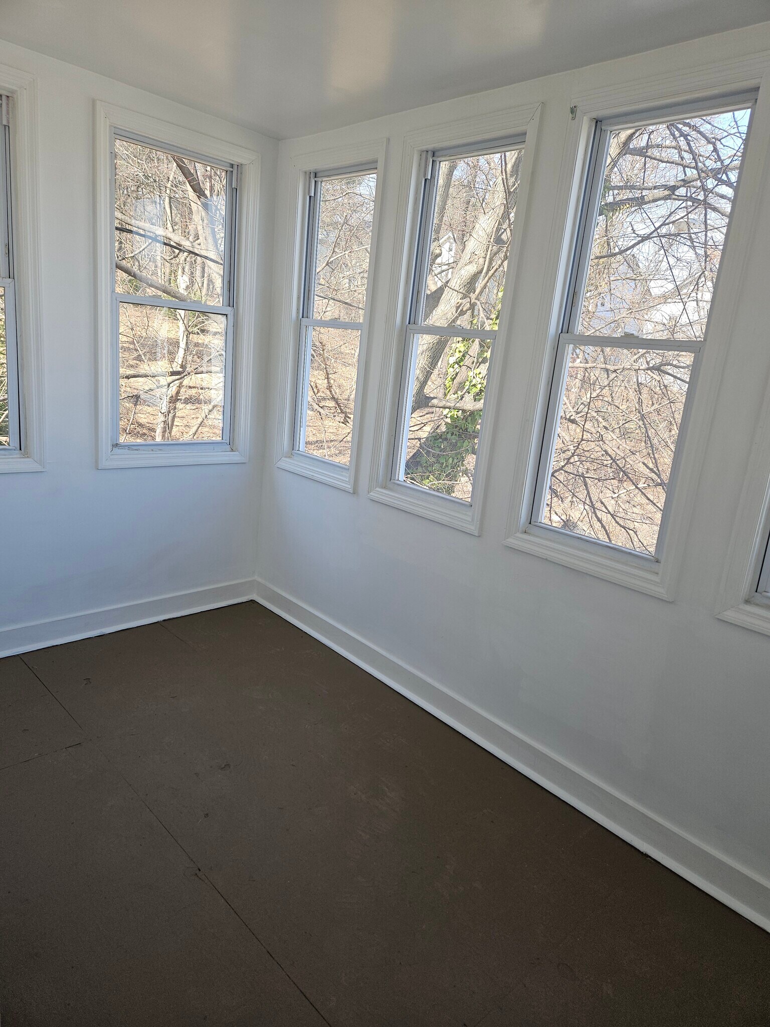 Building Photo - 68 Llewellyn Ave