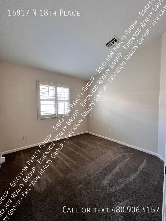Building Photo - 16817 N 18th Pl