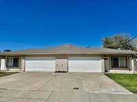 Building Photo - LINCOLNVIL9849