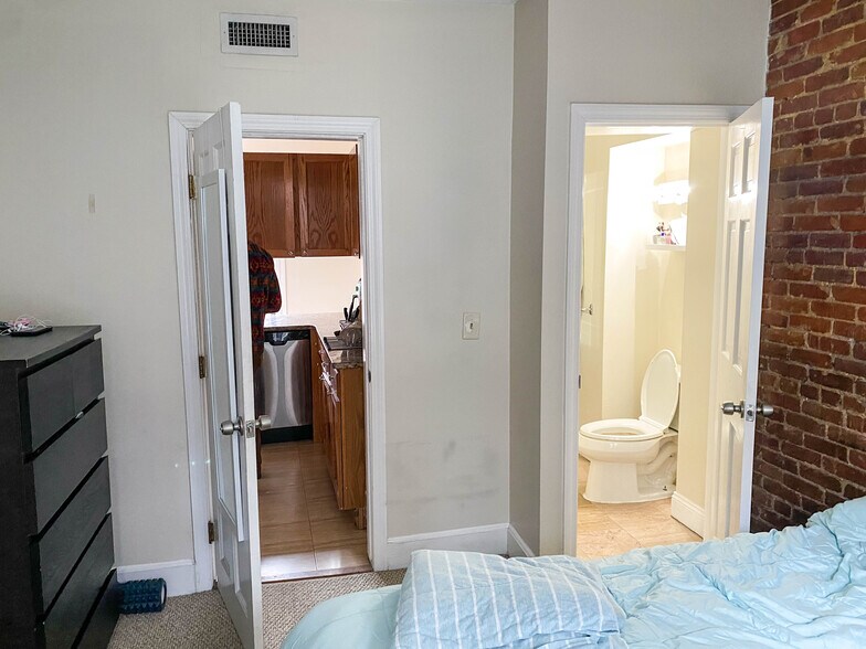 Building Photo - 35 Sheafe St