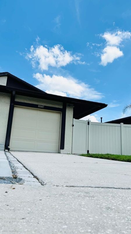 Building Photo - 10047 Brightfield Ct