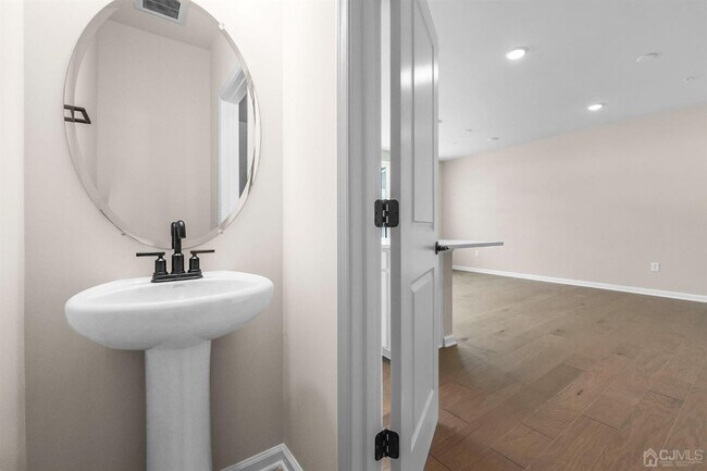 Building Photo - 119 Lyla Ln