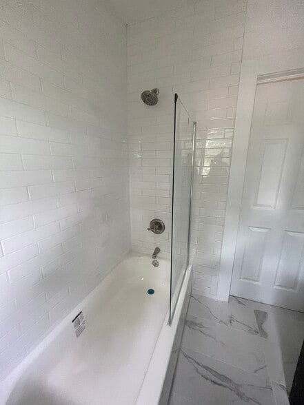 Building Photo - 17182 Stoepel St