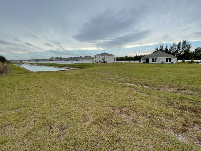 Building Photo - Beautiful 4-Bedroom Modern Home in the Desirable Brookside Community | Ruskin