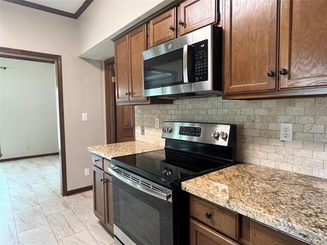 Building Photo - 3128 Hemon Rd