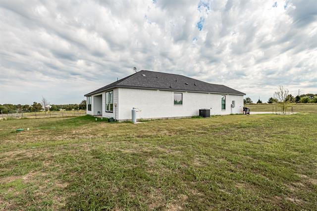 Building Photo - 19493 FM981