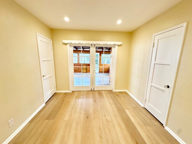 Building Photo - 2544 N Keystone St