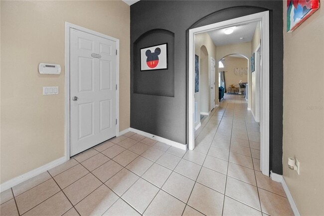 Building Photo - 236 Lancaster Dr