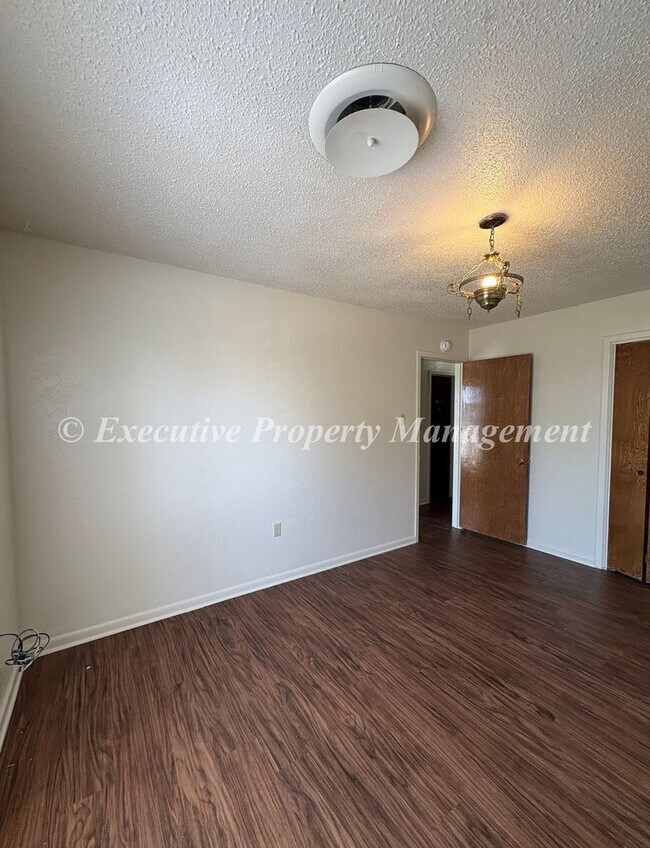 Building Photo - 7544 FM 2657