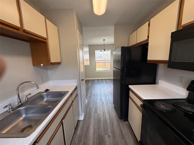 Building Photo - 12314 Abney Dr