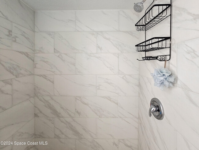 Building Photo - 193 San Juan Cir