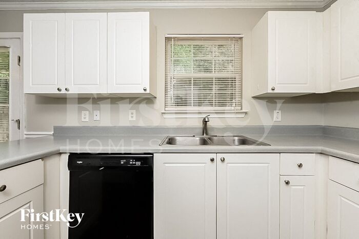 Building Photo - 136 Watercress Ct