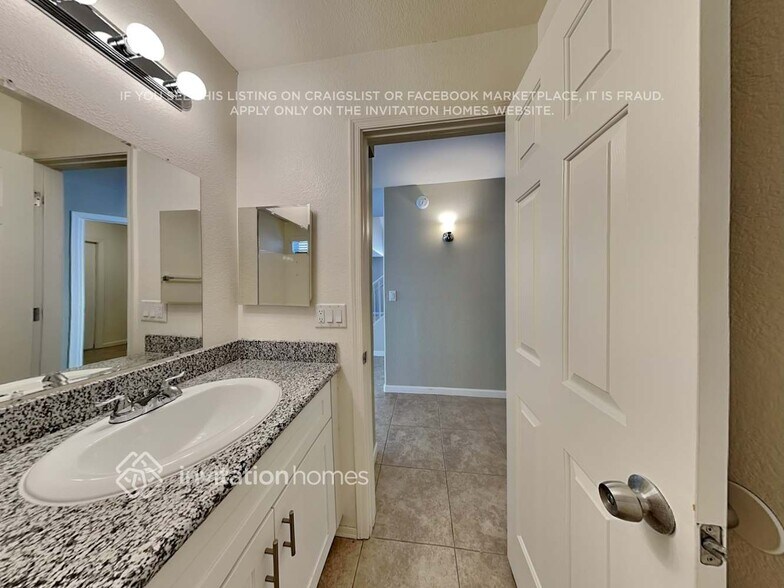 Building Photo - 4114 W Electra Ln