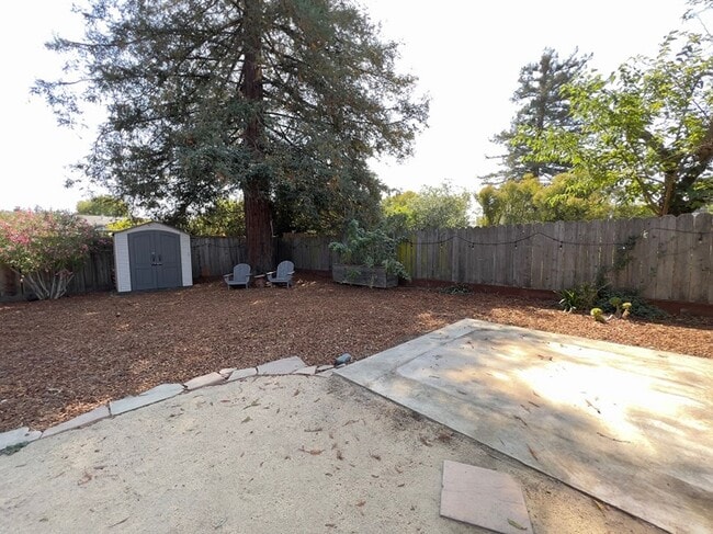 Building Photo - Beautifully Updated Four Bedroom Napa Home