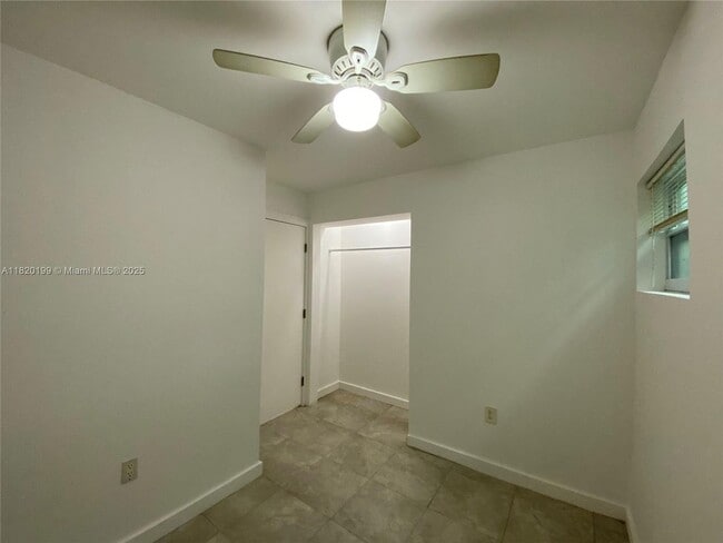 Building Photo - 1351 NW 45th St