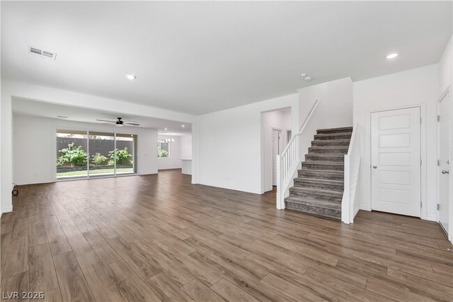Building Photo - 1611 Dire Wolf Ave