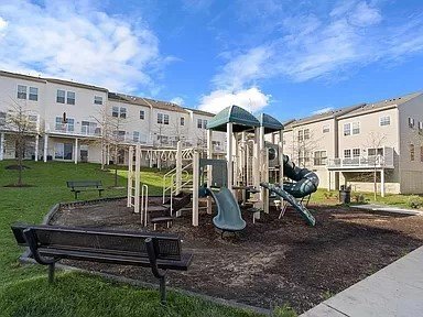 Building Photo - 7212 Yesterday Ln