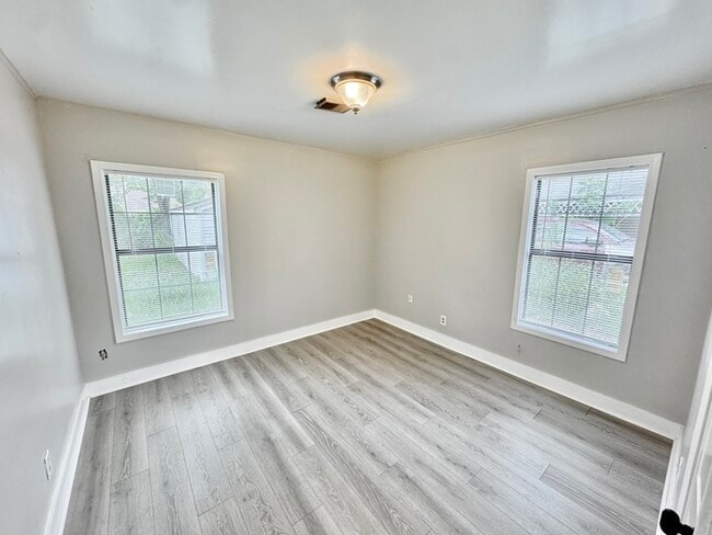 Building Photo - 2708 Filmore Ave