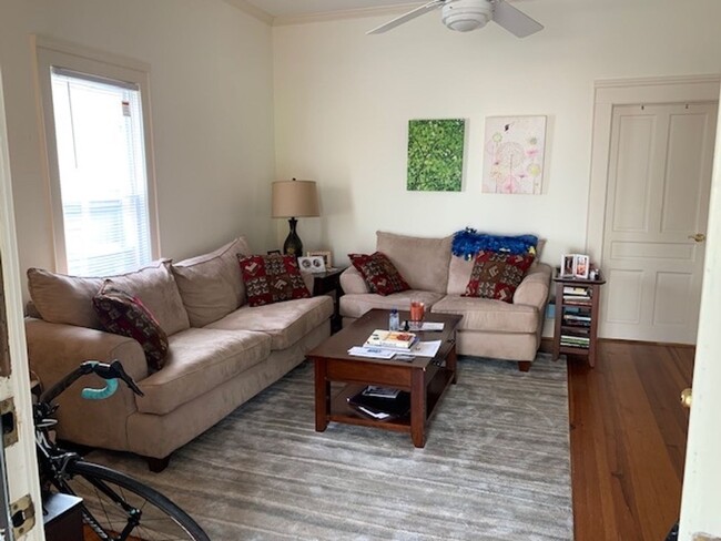 Building Photo - Application Received! Come see this Jackso...