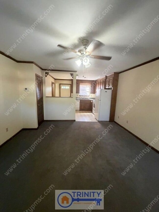 Building Photo - Now Available – 2BR Apartment in Andersom!