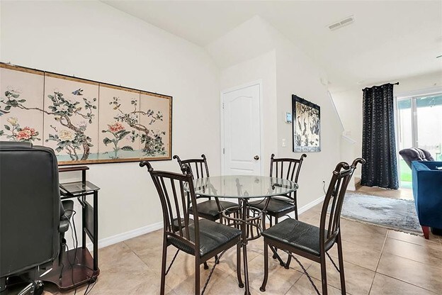 Building Photo - 1401 Yellow Finch Dr