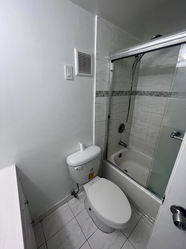 Building Photo - 8608 NW 8th St