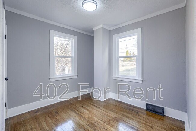Building Photo - 6046 S 36th St