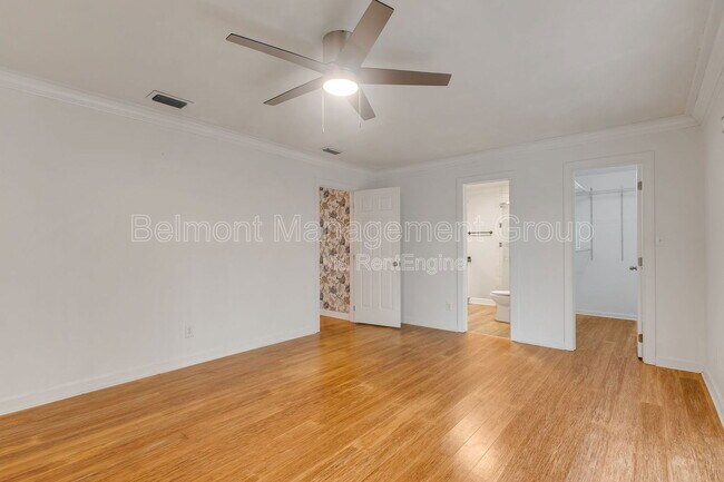 Building Photo - 5376 Majestic Island Cir