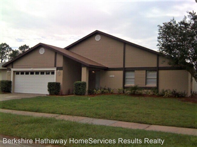 Primary Photo - 3 br, 2 bath House - 519 Iowa Woods E Cir