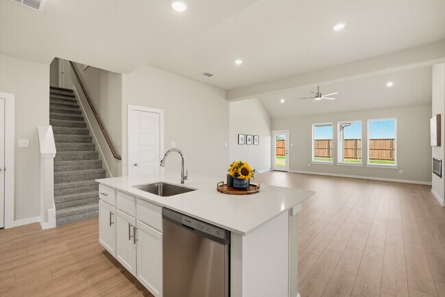 Building Photo - 1436 Companero St