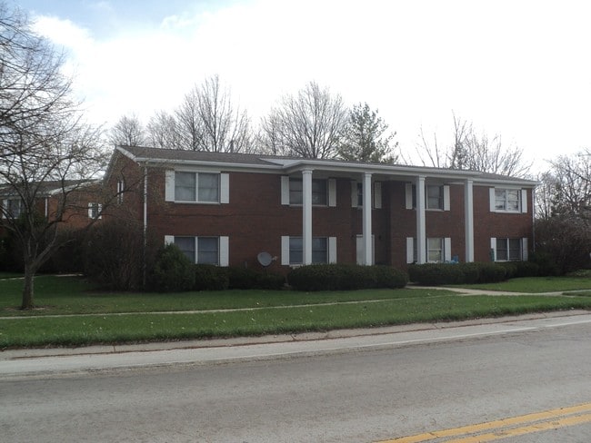 Building Photo - Farmview Apartments