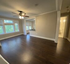 Building Photo - 2536 DuPont Ave S