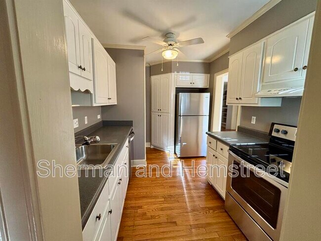 Building Photo - 2214 Kimberly Dr