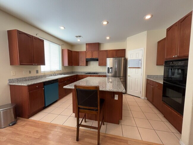Building Photo - This beautiful home is situated in a south...