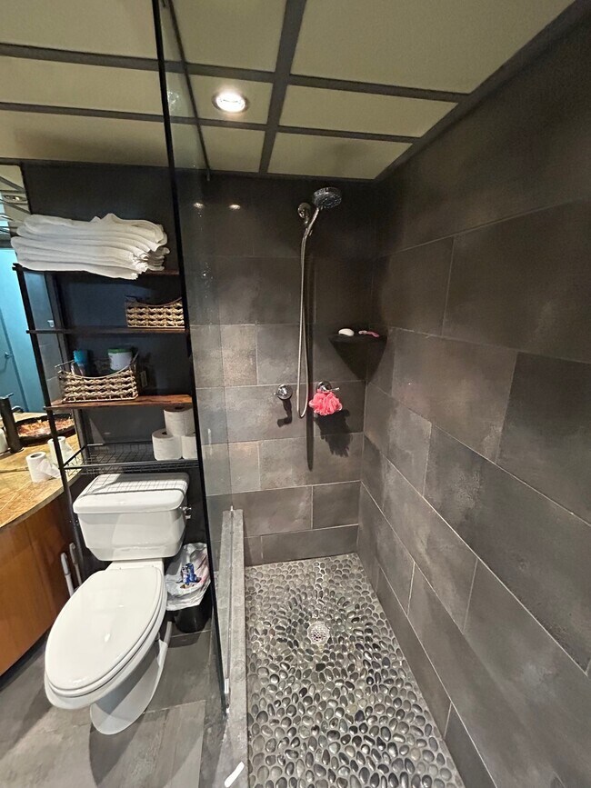 Building Photo - 1800 Lavaca St