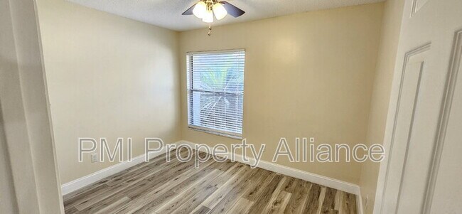 Building Photo - 259 Hill St