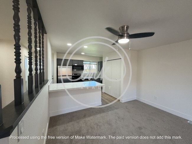 Building Photo - Newly Renovated 3 Bedroom Townhome