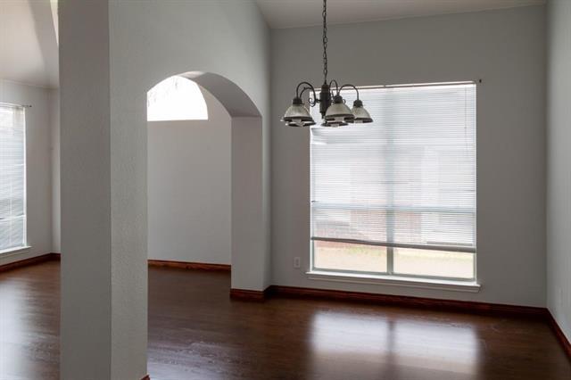 Building Photo - 1524 Jessica Ln